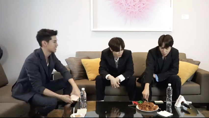 Suho、Kai獨家專訪