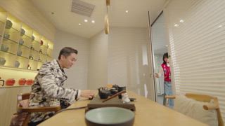 第22集 我和她都盯著你呢