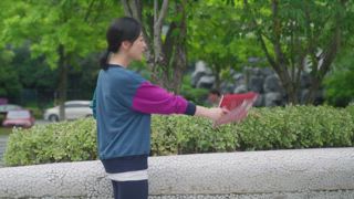 第1集 被留下來的人